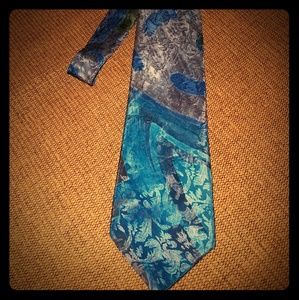 Silky jacquard neck tie